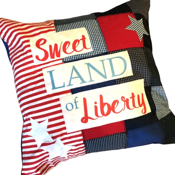 Patriotic Pillow Cover: Patchwork Stars, Sweet Land of Liberty, 18 x 18 - Picture 5 of 10